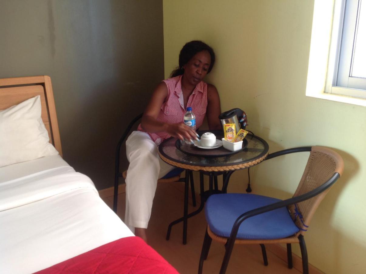 Maputo Residence Inn Luaran gambar
